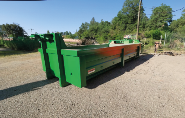 CONTENEDORES METALICOS